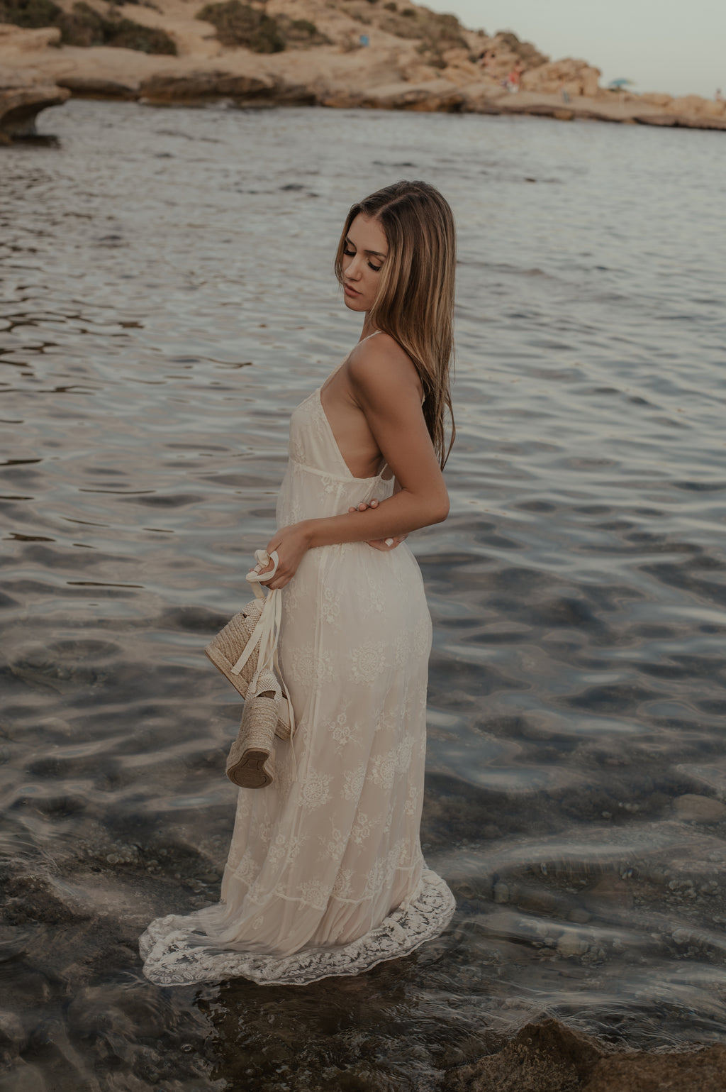 AITANA - Beige