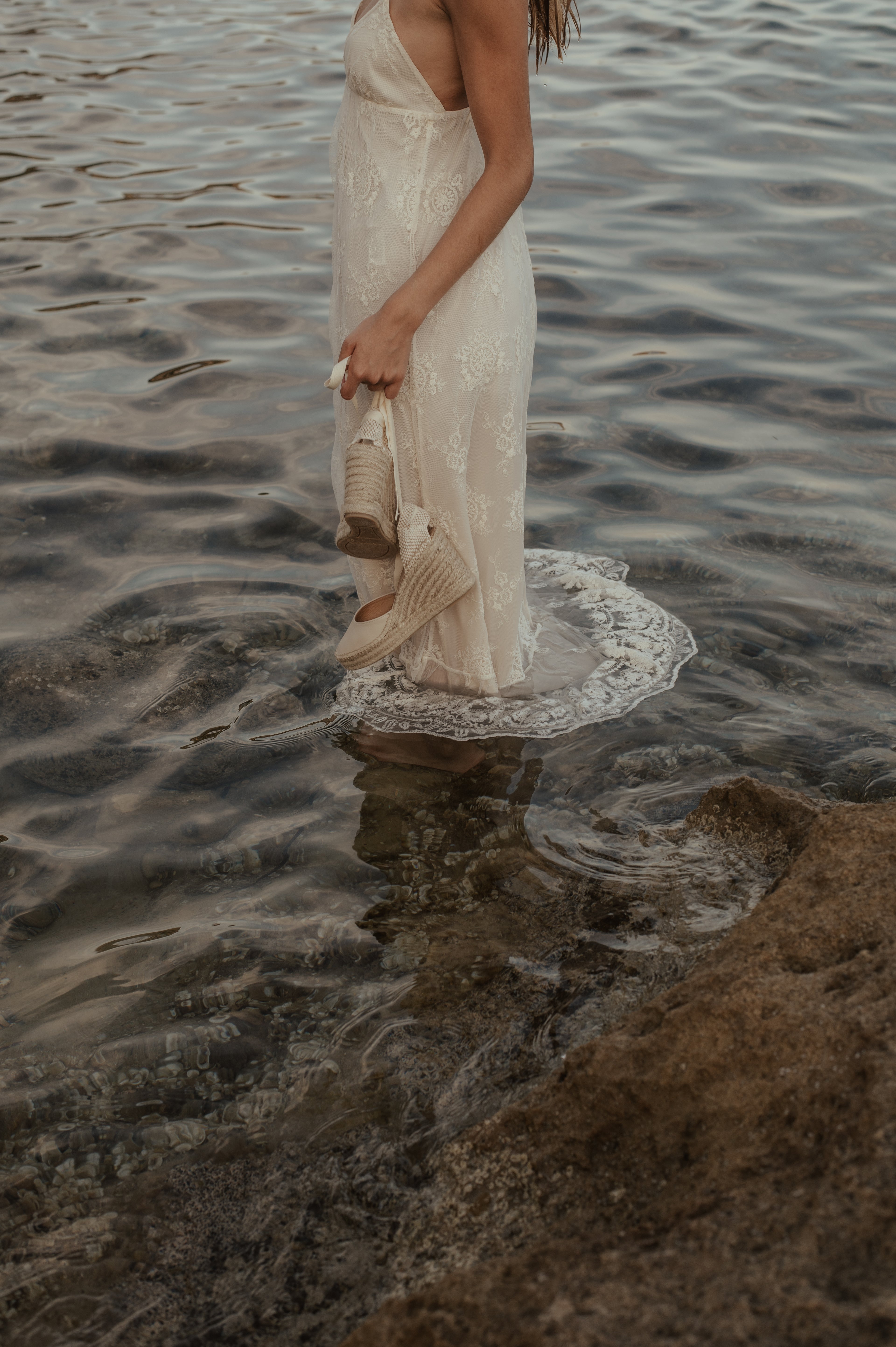AITANA - Beige