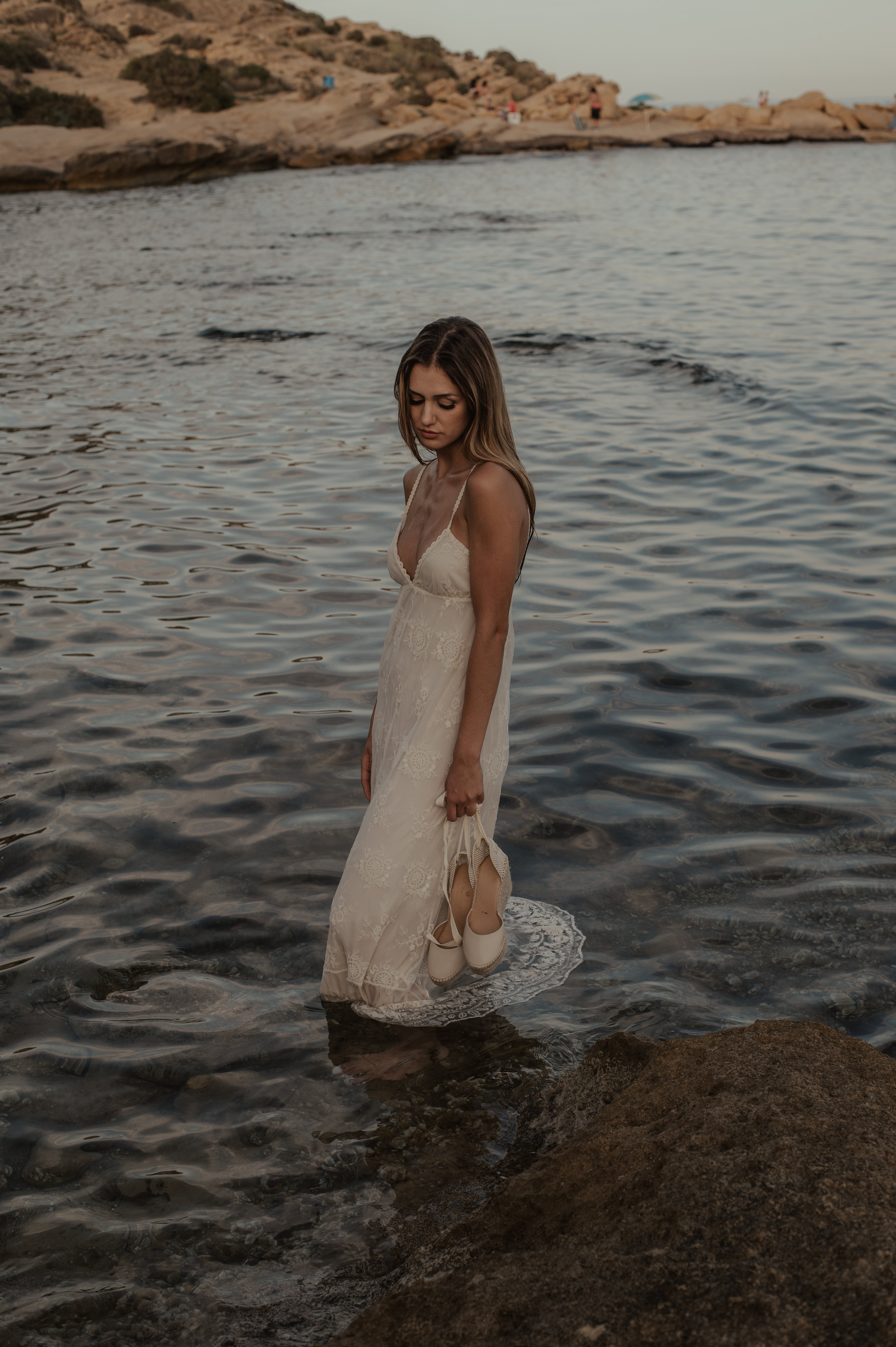 AITANA - Beige