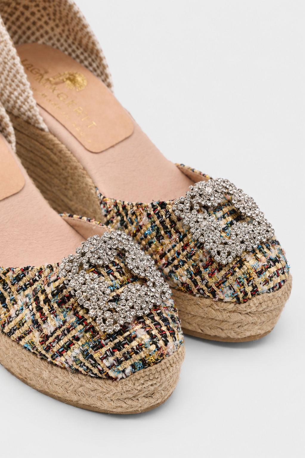 Personaliza tu Olivia broche fiesta