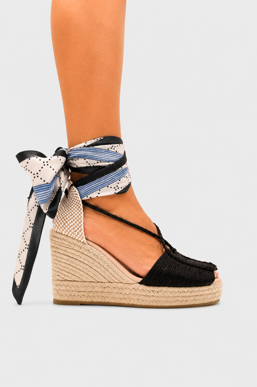 Personaliza tu Linette con pañuelo