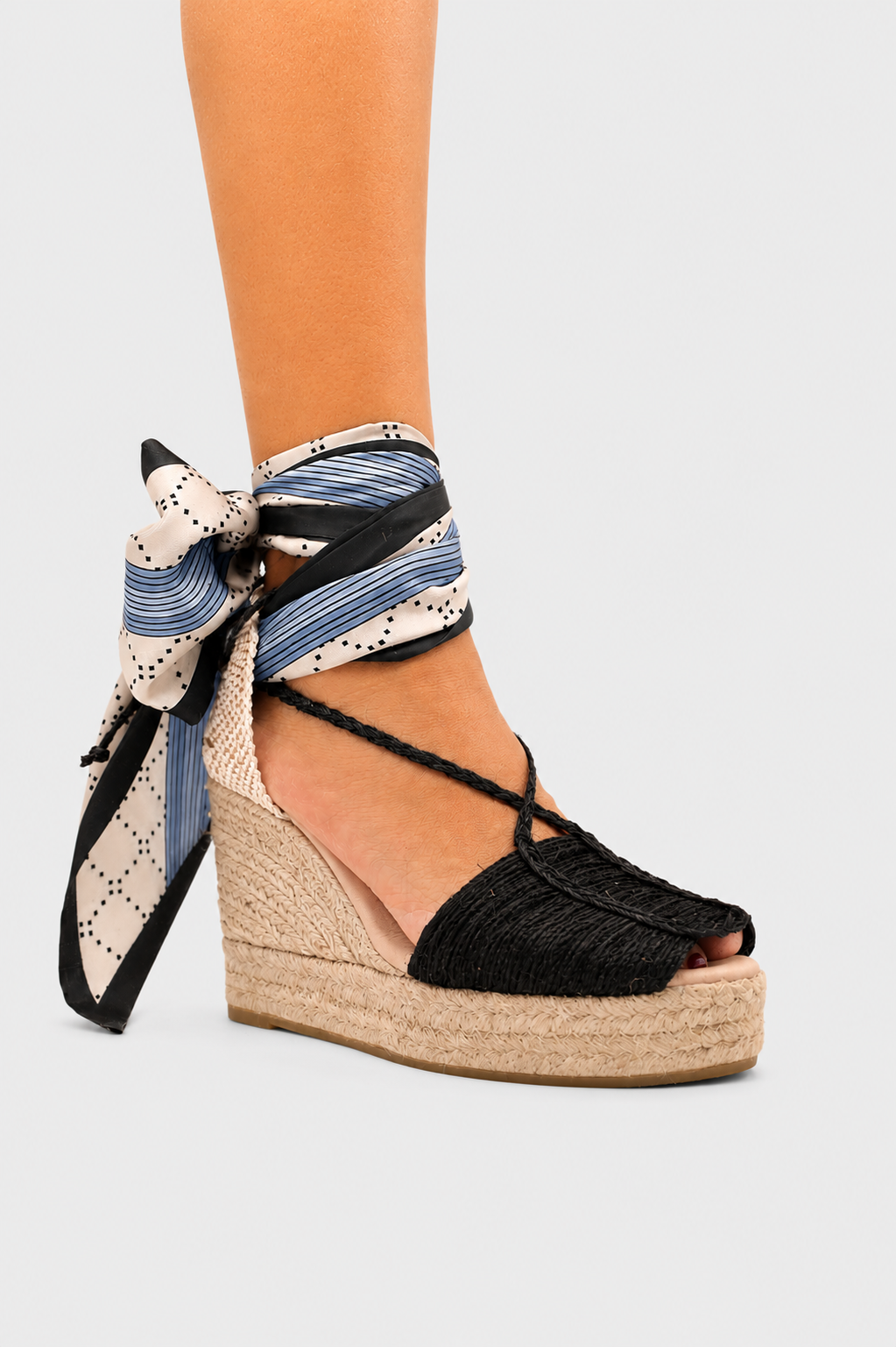 Personaliza tu Linette con pañuelo